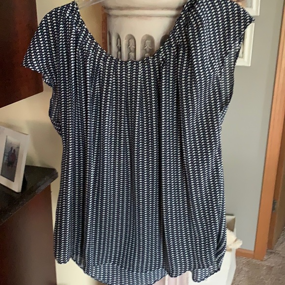 LC Lauren Conrad Tops - Lauren Conrad summer top